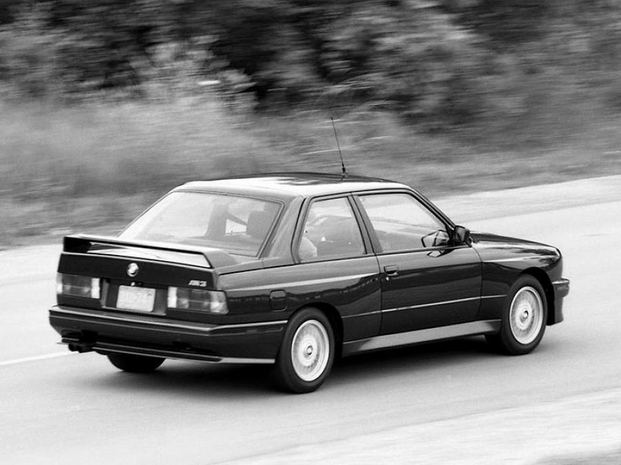  BMW M3 Coupe (E30) 1987 года  (NA) (фото 12 из 38)